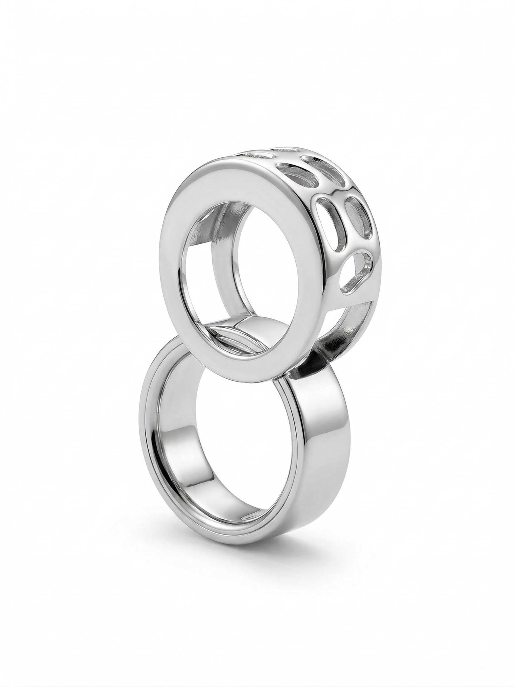 Muur Atelier - The Sculptural Openwork Statement Smart Ring Enhancer